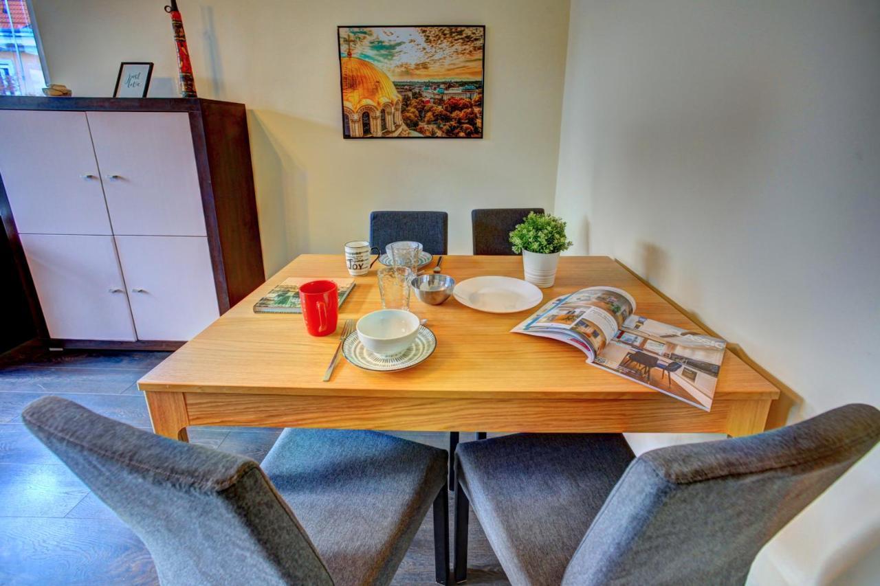 1bd Nest In The Heart Of A Traditional Appartement